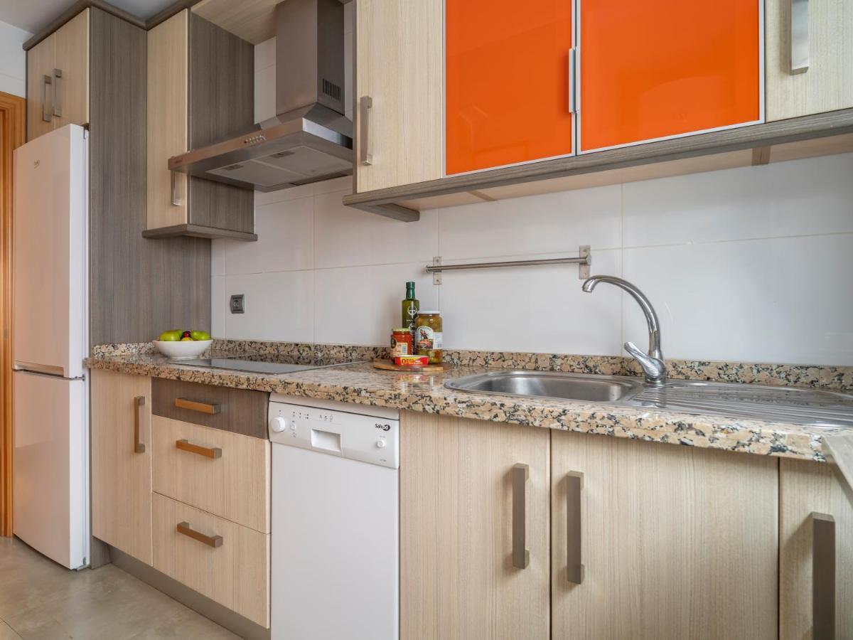 Sanders Uptown - Cute One-Bedroom Apartment Near City Center Malaga Bagian luar foto